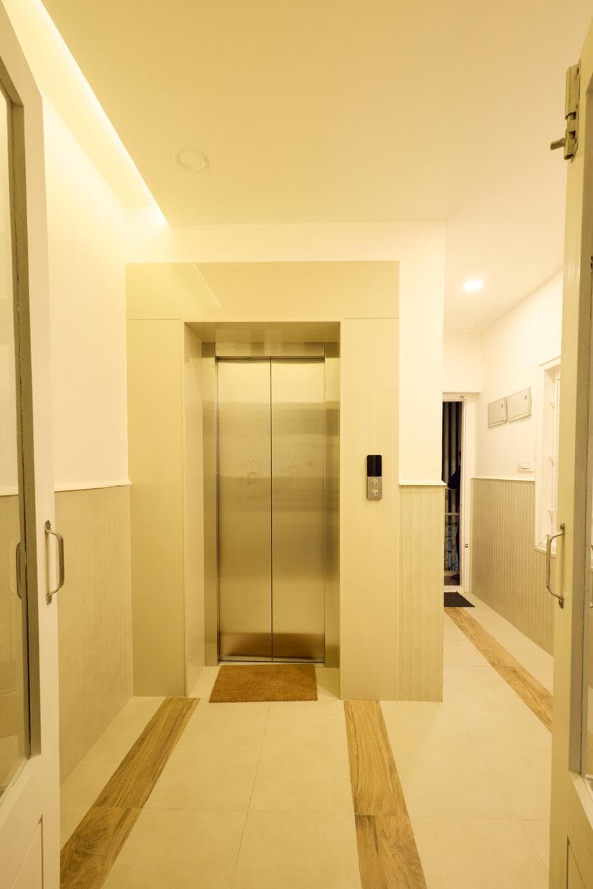 Elevator Lobby